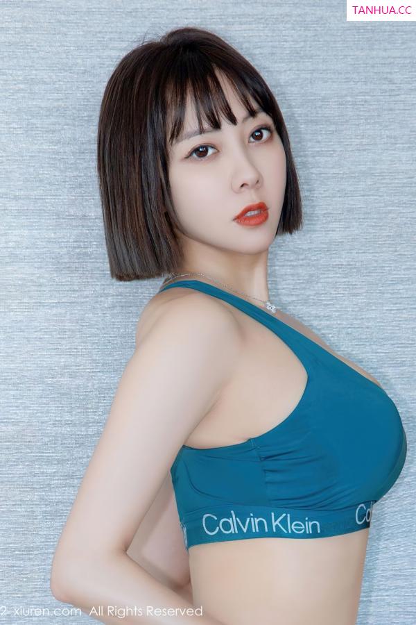 闫雪松 松果儿 [XiuRen]高清写真图 2022.04.18 No.4882 果儿Victoria第19张图片
